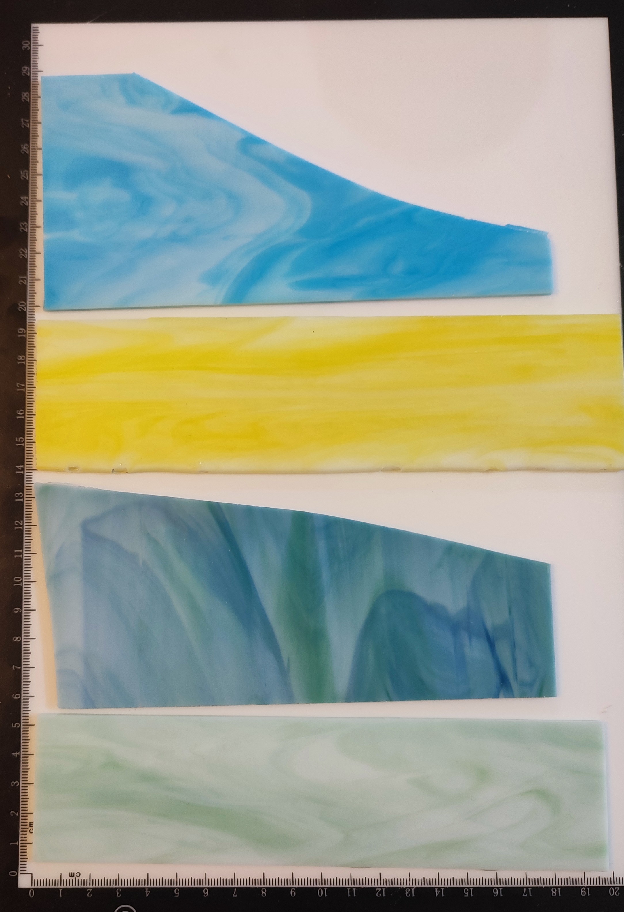  Κομμάτια Γυαλί Διάφορα 340γρ 