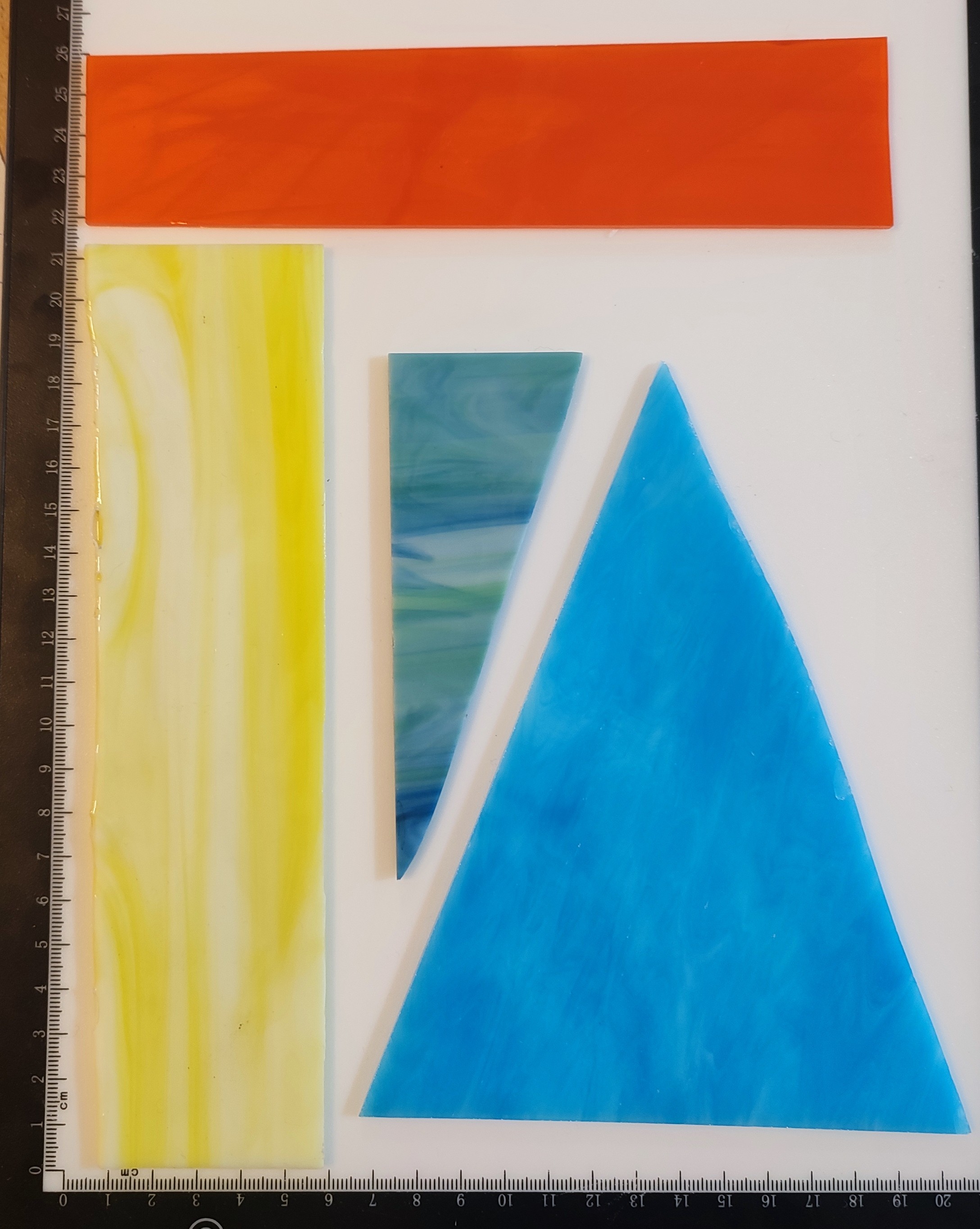  Κομμάτια Γυαλί Διάφορα 250γρ 